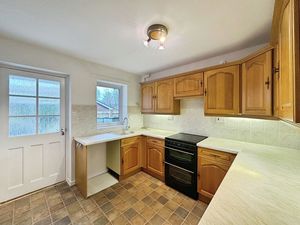 Photo 11- click for photo gallery